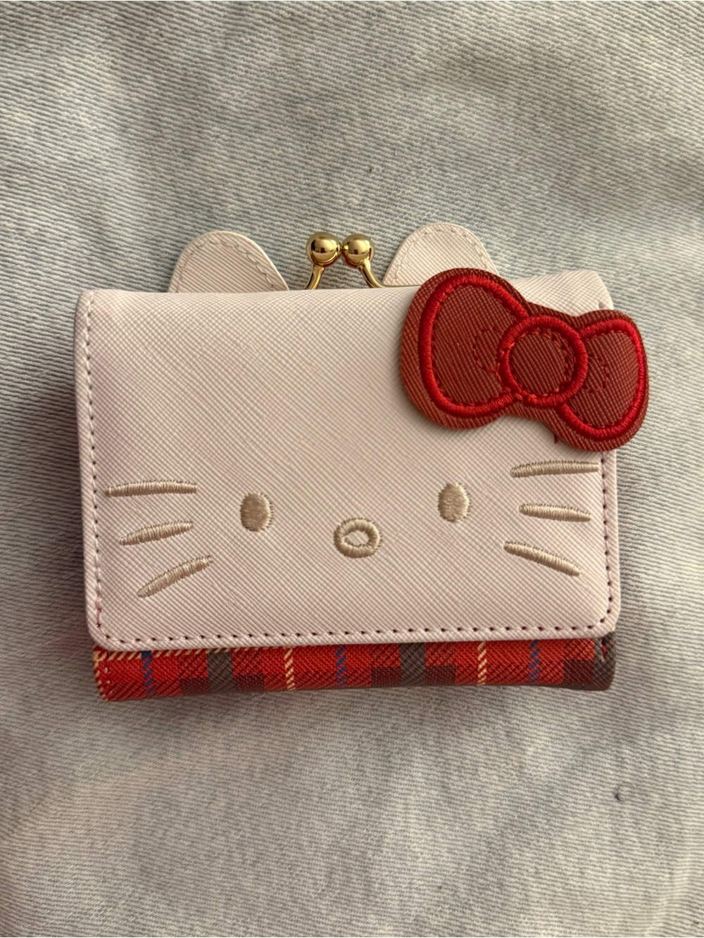 Red Hello Kitty Wallet with Bow
